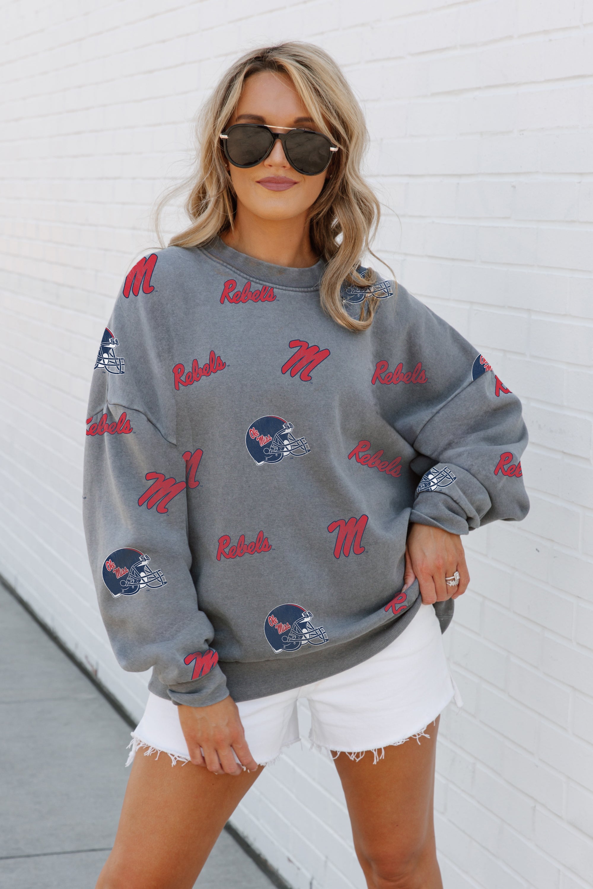 OLE MISS REBELS PLAYBACK VINTAGE WASH OVERSIZED CREWNECK FLEECE