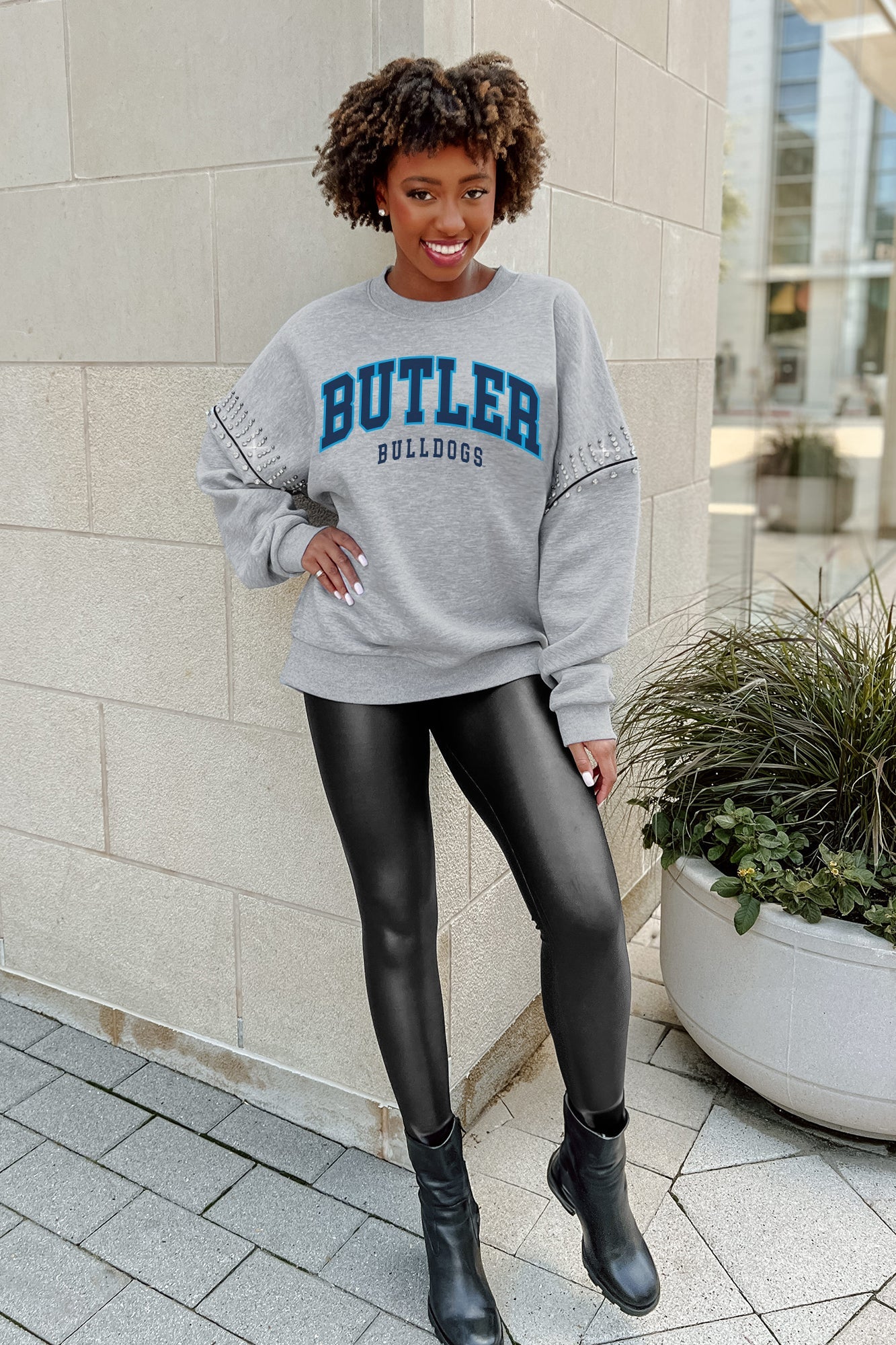 BUTLER BULLDOGS COMPETITIVE EDGE FLEECE PULLOVER WITH JEWEL SLEEVE EMBELLISHMENTS