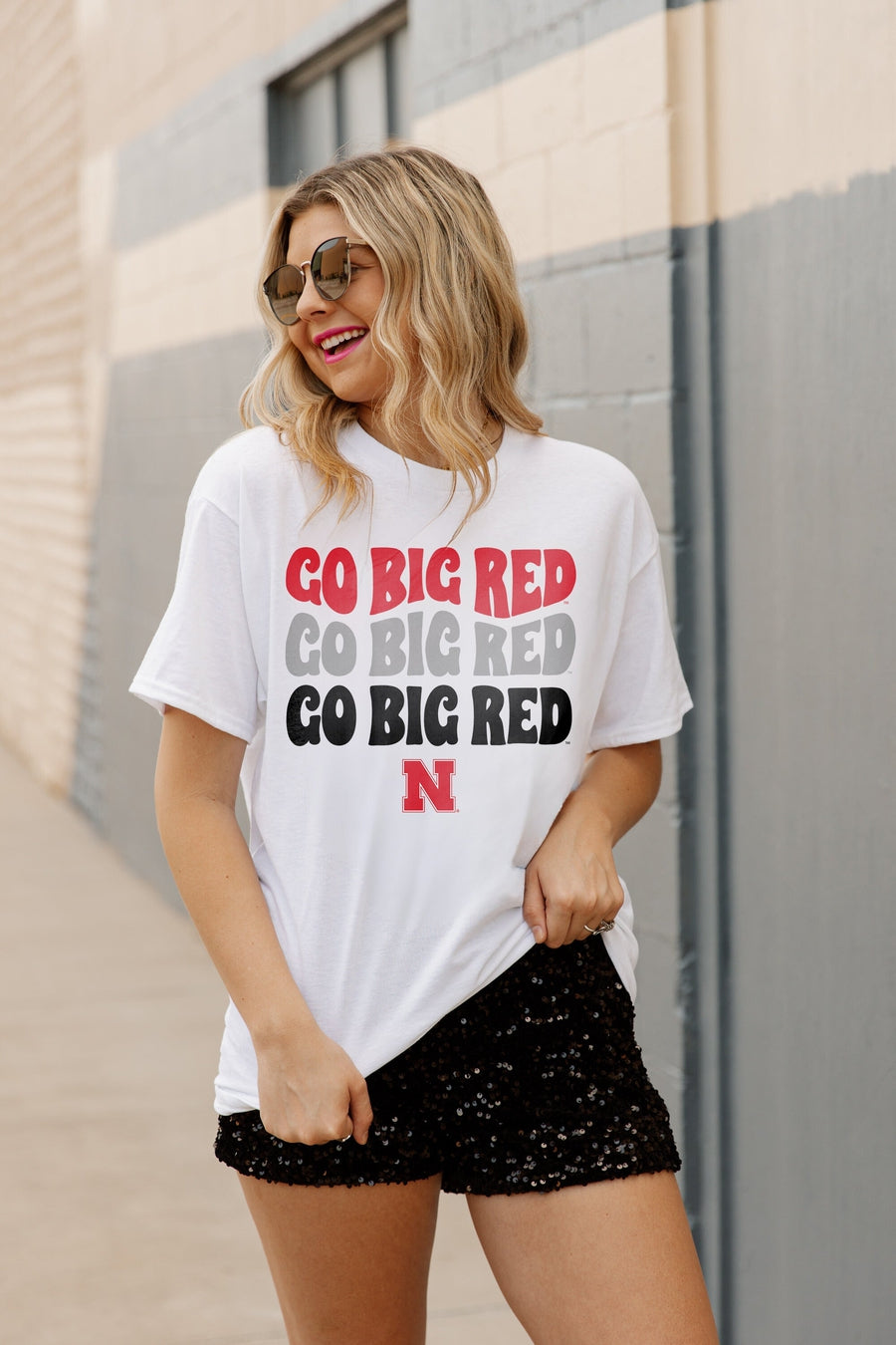 NEBRASKA CORNHUSKERS STAY WAVY OVERSIZED BOYFRIEND TEE