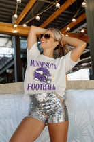 MINNESOTA VIKINGS VICTORIOUS VIXEN SHORT SLEEVE FLOWY TEE