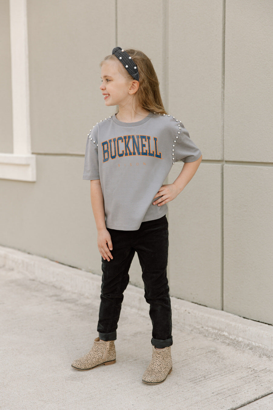 BUCKNELL BISON AFTER PARTY KIDS STUDDED SHORT SLEEVE MODERATELY CROPPED TEE