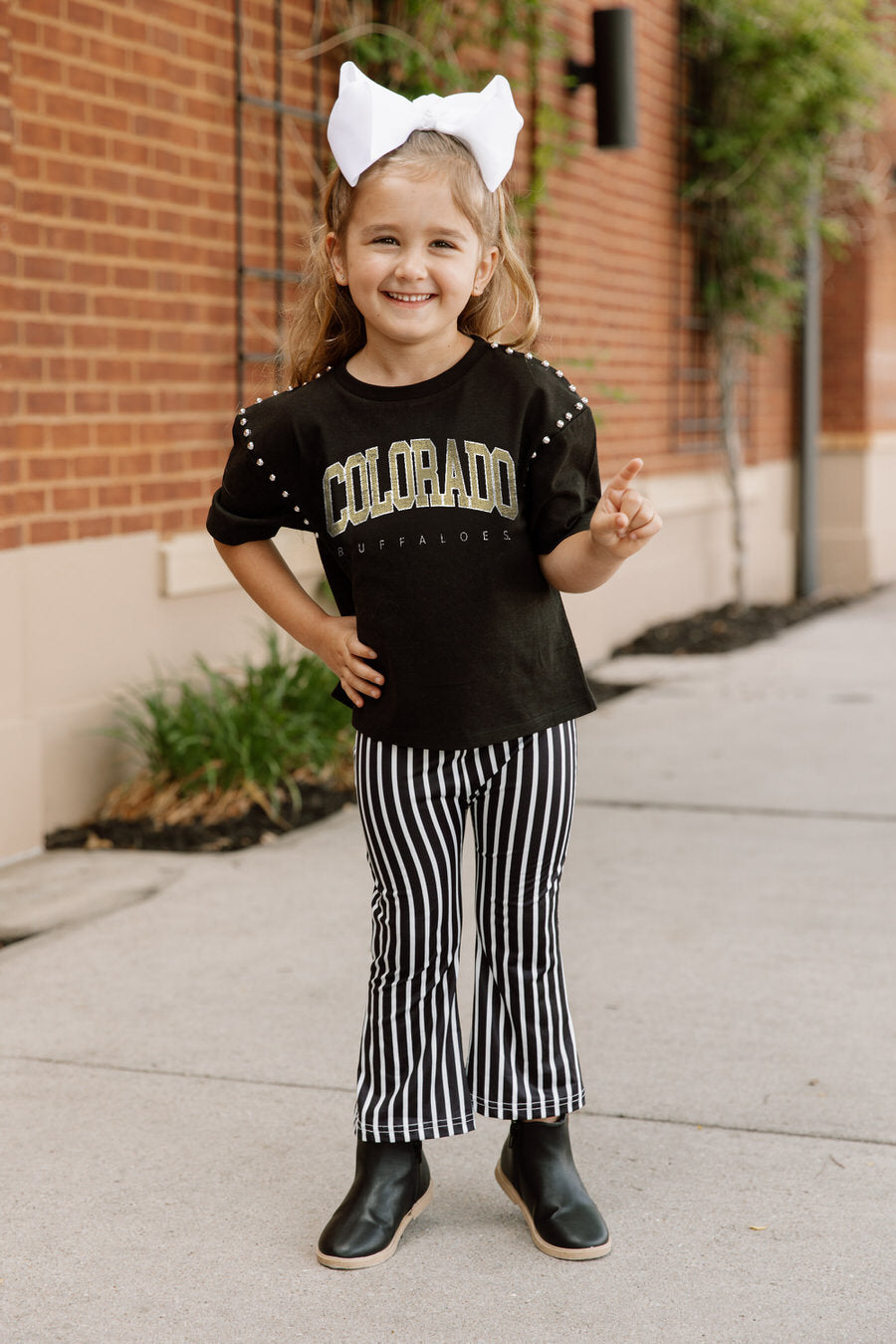 COLORADO BUFFALOES AFTER PARTY KIDS STUDDED SHORT SLEEVE MODERATELY CROPPED TEE