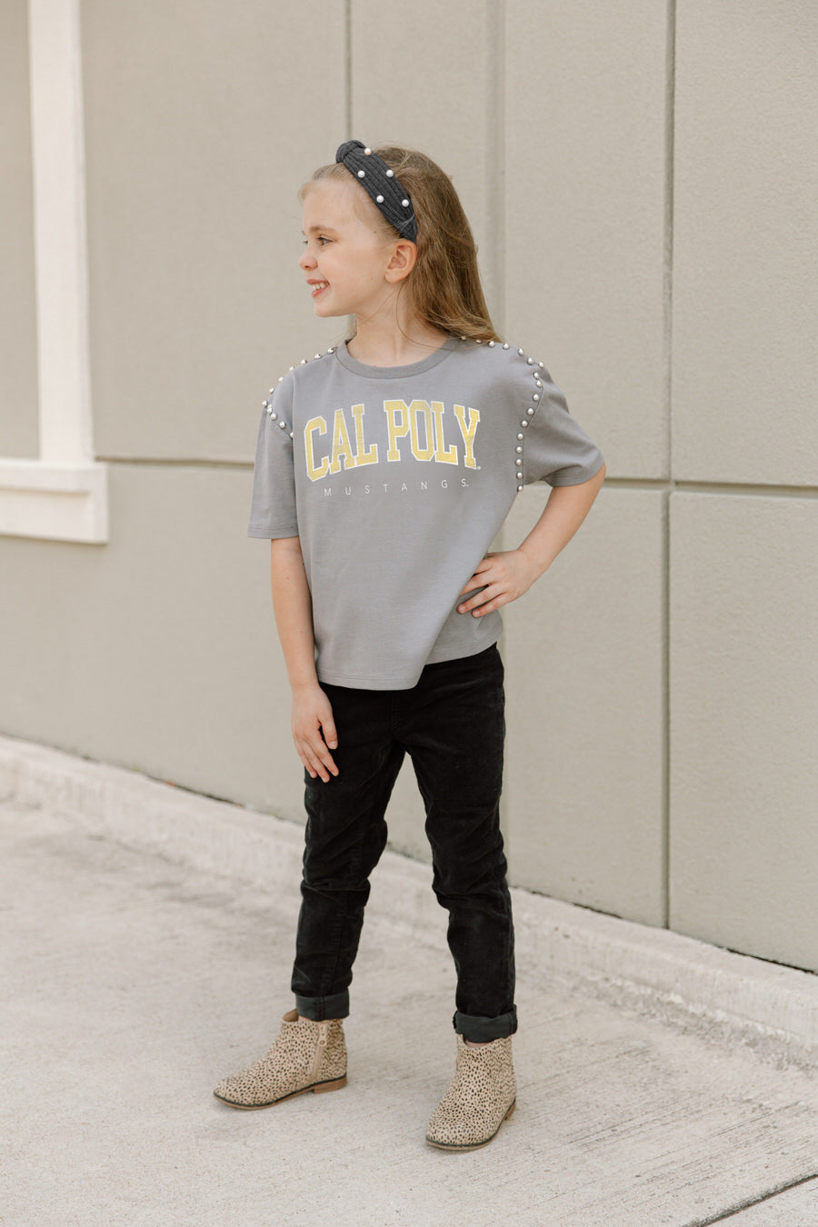 CAL POLY MUSTANGS AFTER PARTY KIDS STUDDED SHORT SLEEVE MODERATELY CROPPED TEE