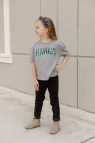 HAWAII RAINBOW WARRIORS AFTER PARTY KIDS STUDDED SHORT SLEEVE MODERATELY CROPPED TEE