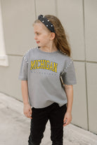 MICHIGAN WOLVERINES AFTER PARTY KIDS STUDDED SHORT SLEEVE MODERATELY CROPPED TEE