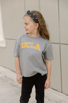 UCLA BRUINS AFTER PARTY KIDS STUDDED SHORT SLEEVE MODERATELY CROPPED TEE