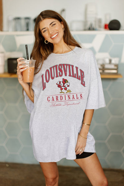 LOUISVILLE CARDINALS RUNNING BACK BOX SHOULDER BOYFRIEND TEE BY MADI P –  GAMEDAY COUTURE