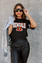 CINCINNATI BENGALS AUTOMATIC DOWN LIGHTWEIGHT SPORTY TOP WITH STRIPED SLEEVE DETAIL