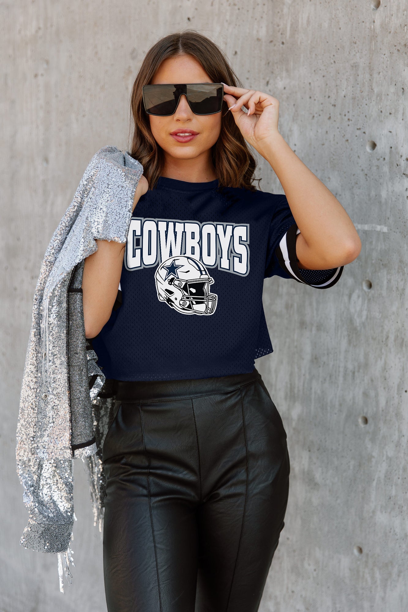 GC x NFL Dallas Cowboys Automatic Down Lightweight Sporty Top with Striped Sleeve Detail XL / Navy