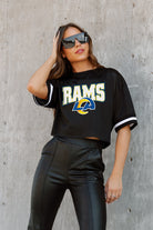 LOS ANGELES RAMS AUTOMATIC DOWN LIGHTWEIGHT SPORTY TOP WITH STRIPED SLEEVE DETAIL