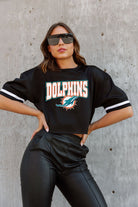 MIAMI DOLPHINS AUTOMATIC DOWN LIGHTWEIGHT SPORTY TOP WITH STRIPED SLEEVE DETAIL