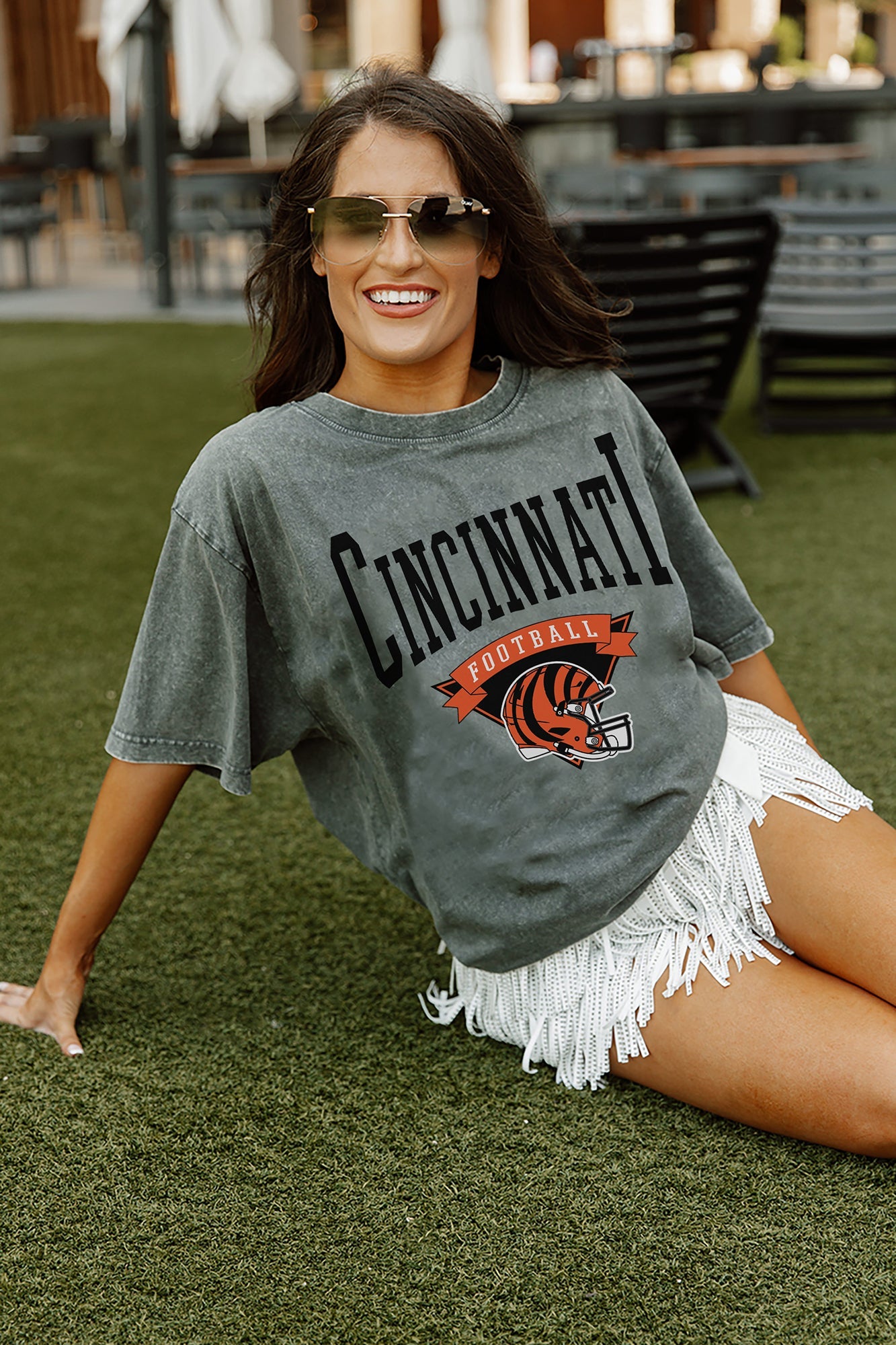 GC x NFL Cincinnati Bengals Elite Elegance Studded Sleeve Detail Moderate Length Short Sleeve Cropped Tee M / Black