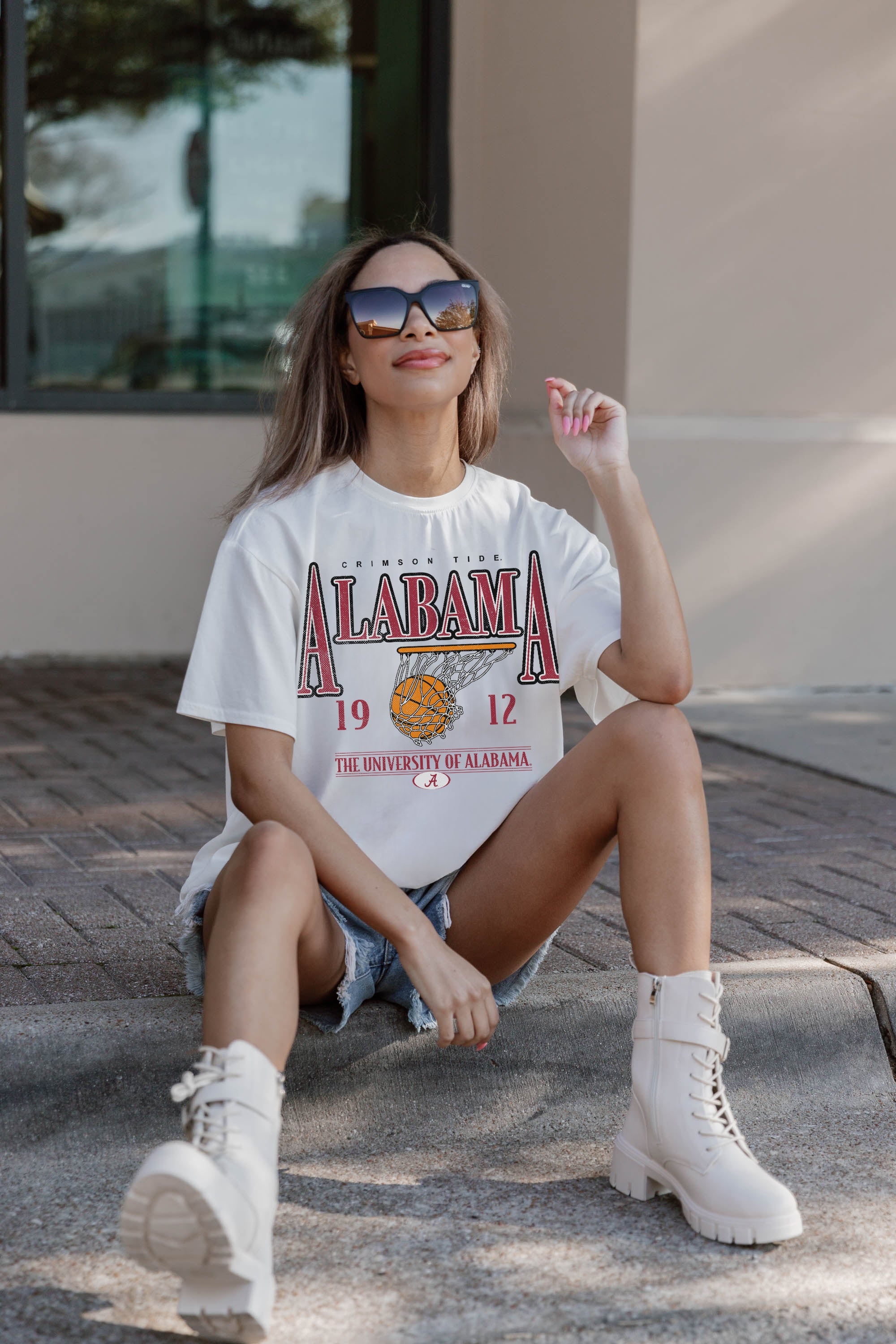 ALABAMA CRIMSON TIDE COURT DATE OVERSIZED CREWNECK TEE