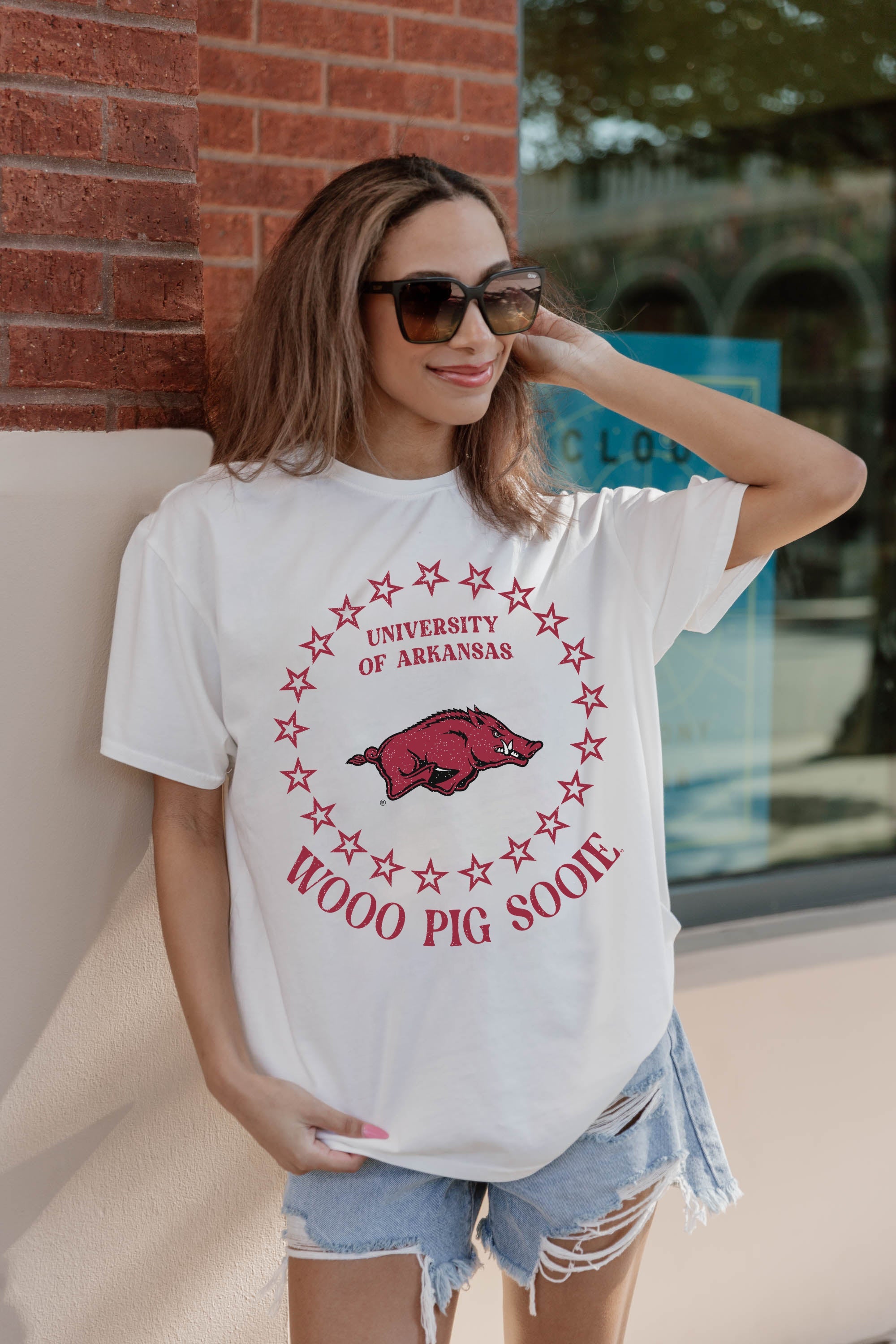 ARKANSAS RAZORBACKS ON POINT OVERSIZED CREWNECK TEE