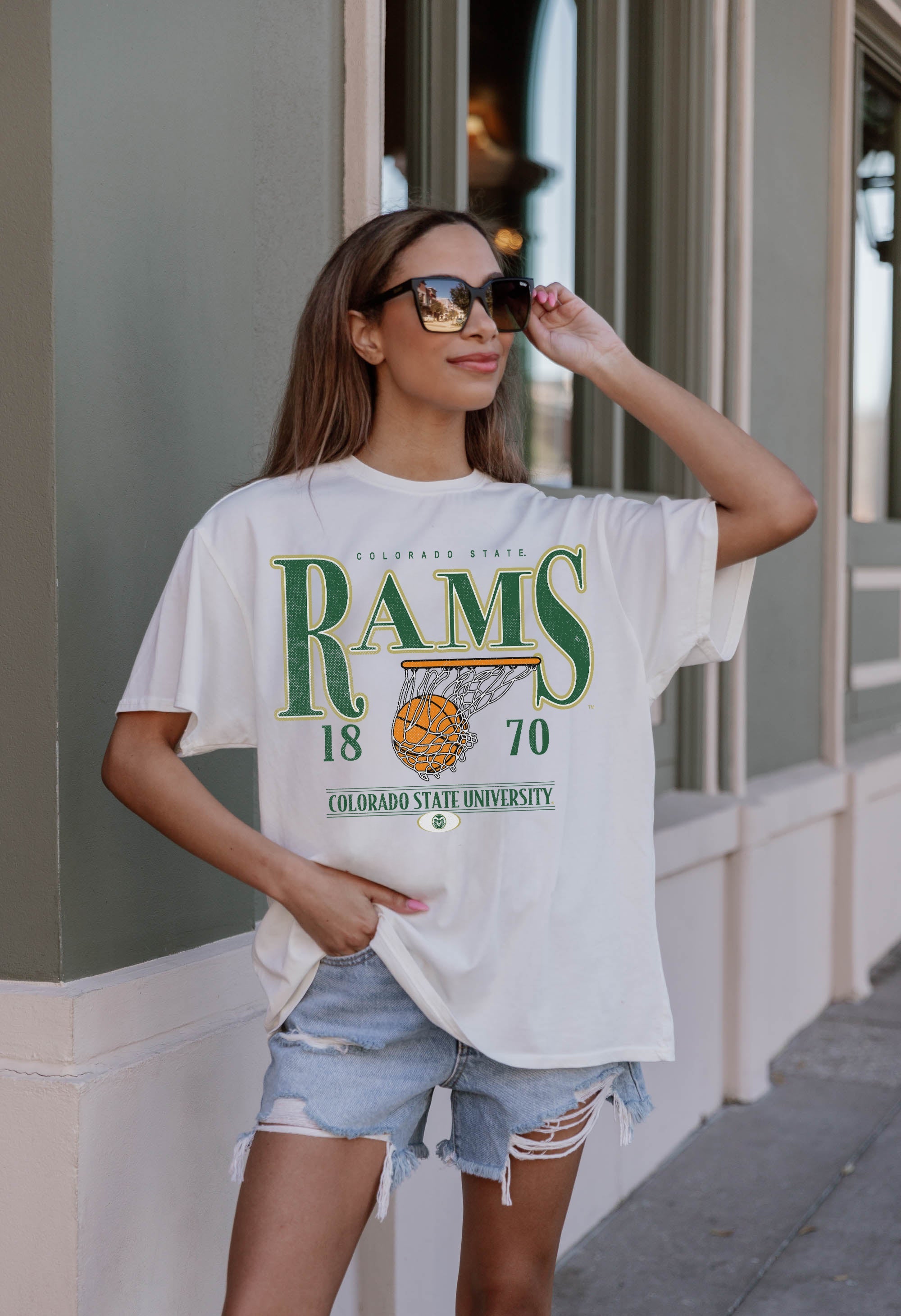 COLORADO STATE RAMS COURT DATE OVERSIZED CREWNECK TEE