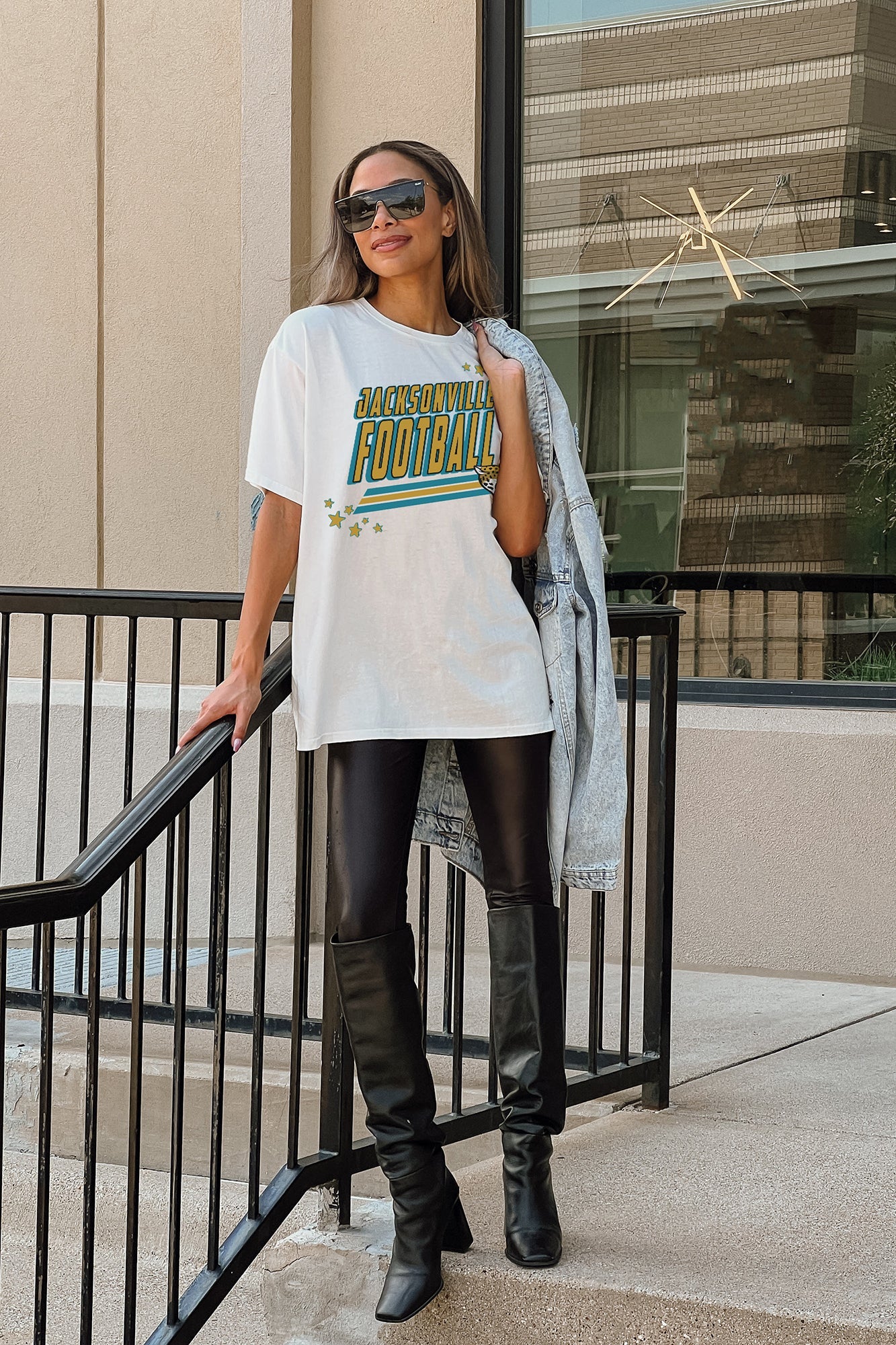 JACKSONVILLE JAGUARS COMING IN HOT OVERSIZED CREWNECK TEE