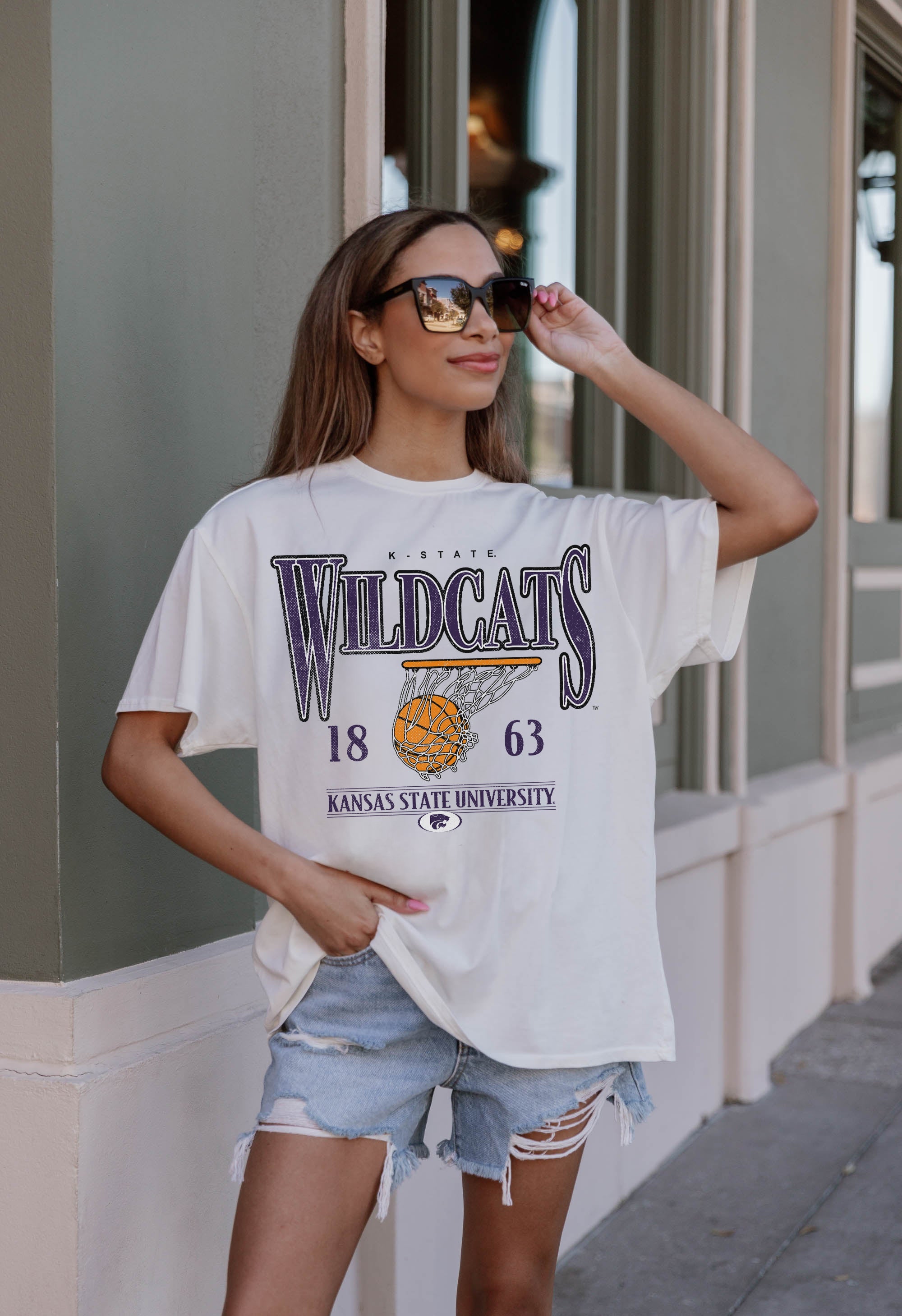 KANSAS STATE WILDCATS COURT DATE OVERSIZED CREWNECK TEE