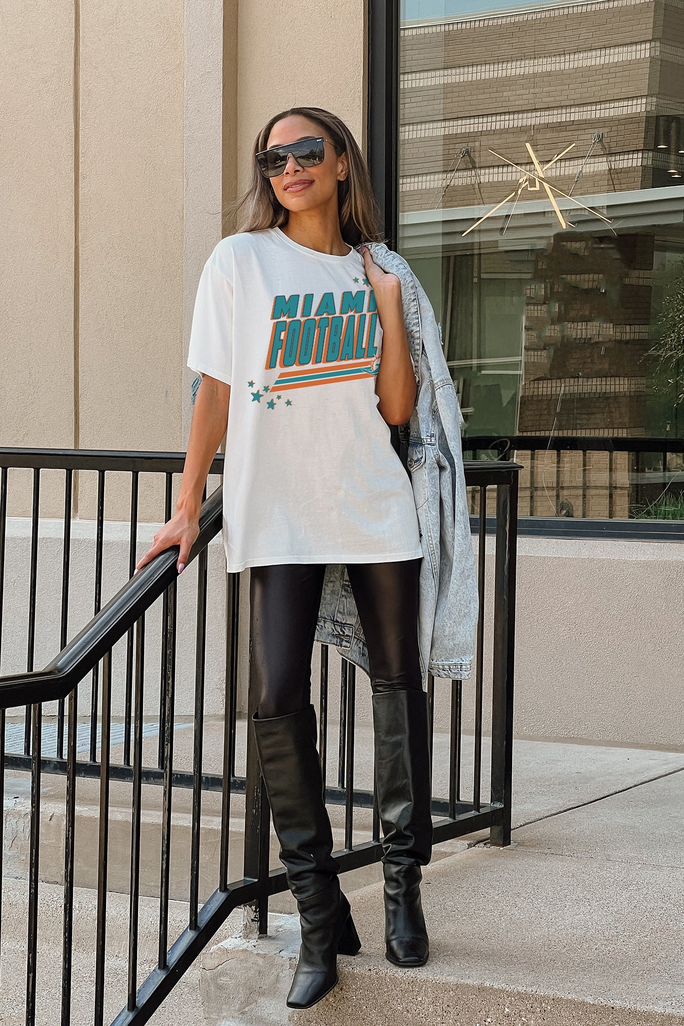 MIAMI DOLPHINS COMING IN HOT OVERSIZED CREWNECK TEE