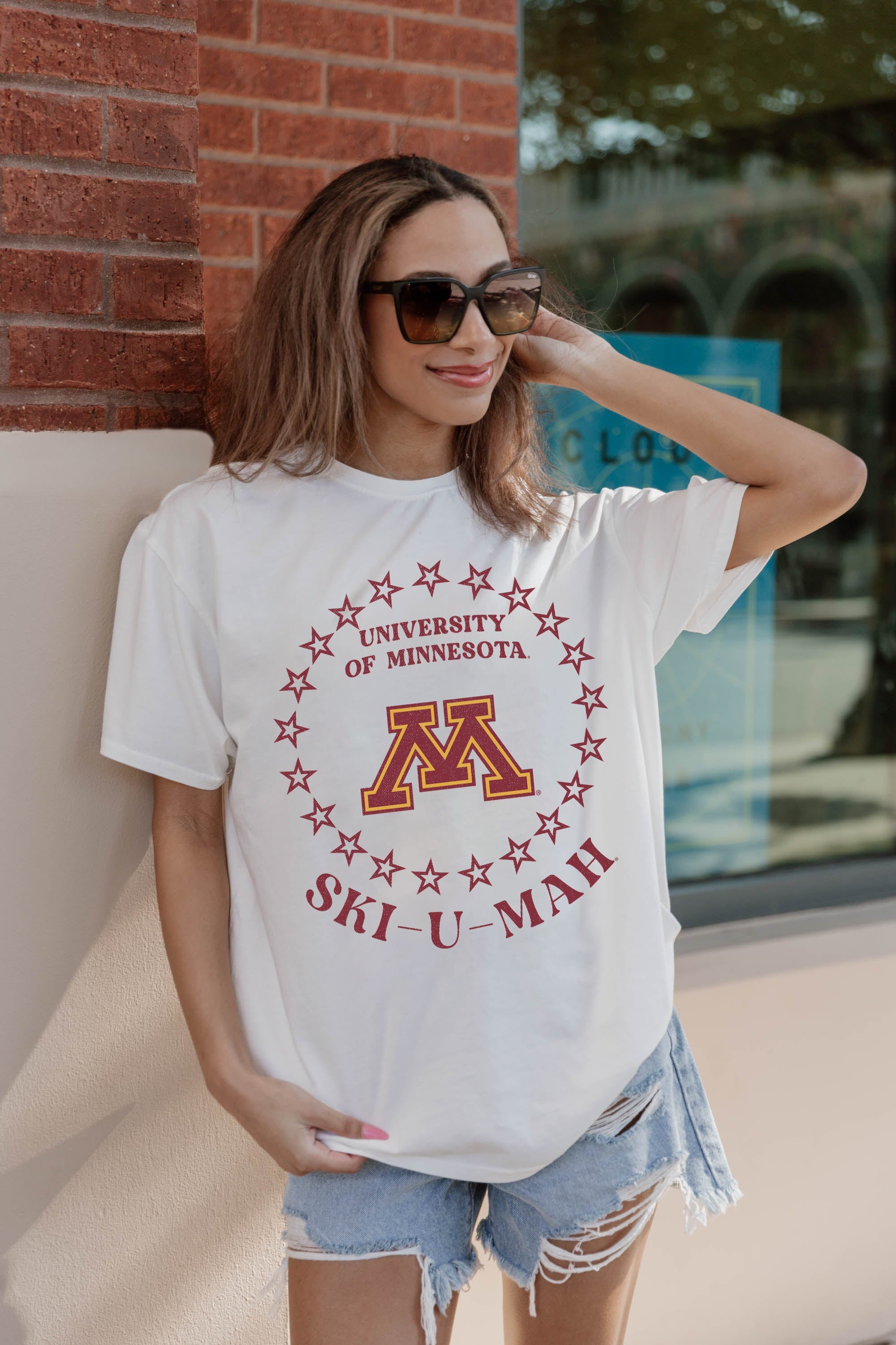 MINNESOTA GOLDEN GOPHERS ON POINT OVERSIZED CREWNECK TEE