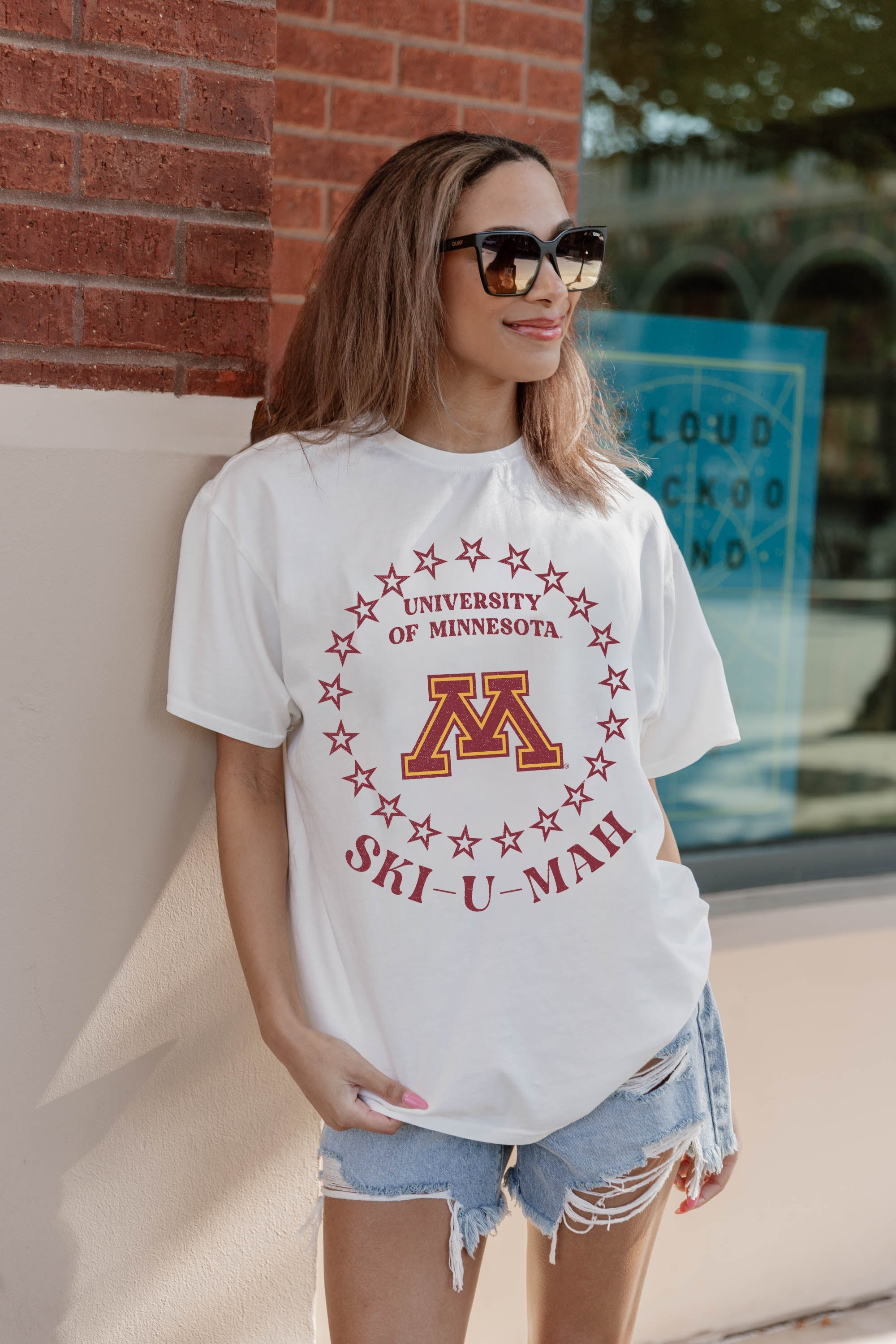 MINNESOTA GOLDEN GOPHERS ON POINT OVERSIZED CREWNECK TEE