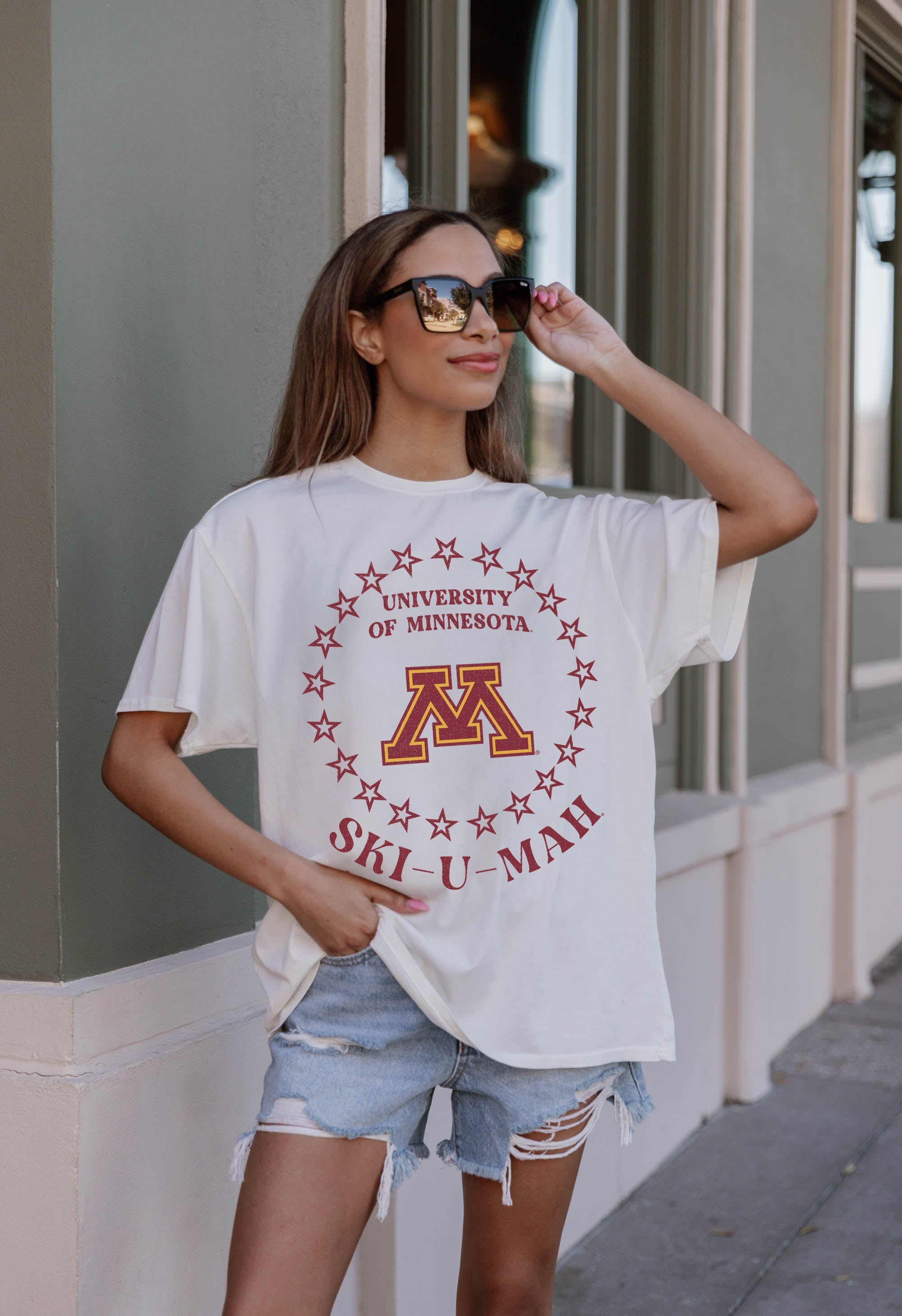 MINNESOTA GOLDEN GOPHERS ON POINT OVERSIZED CREWNECK TEE