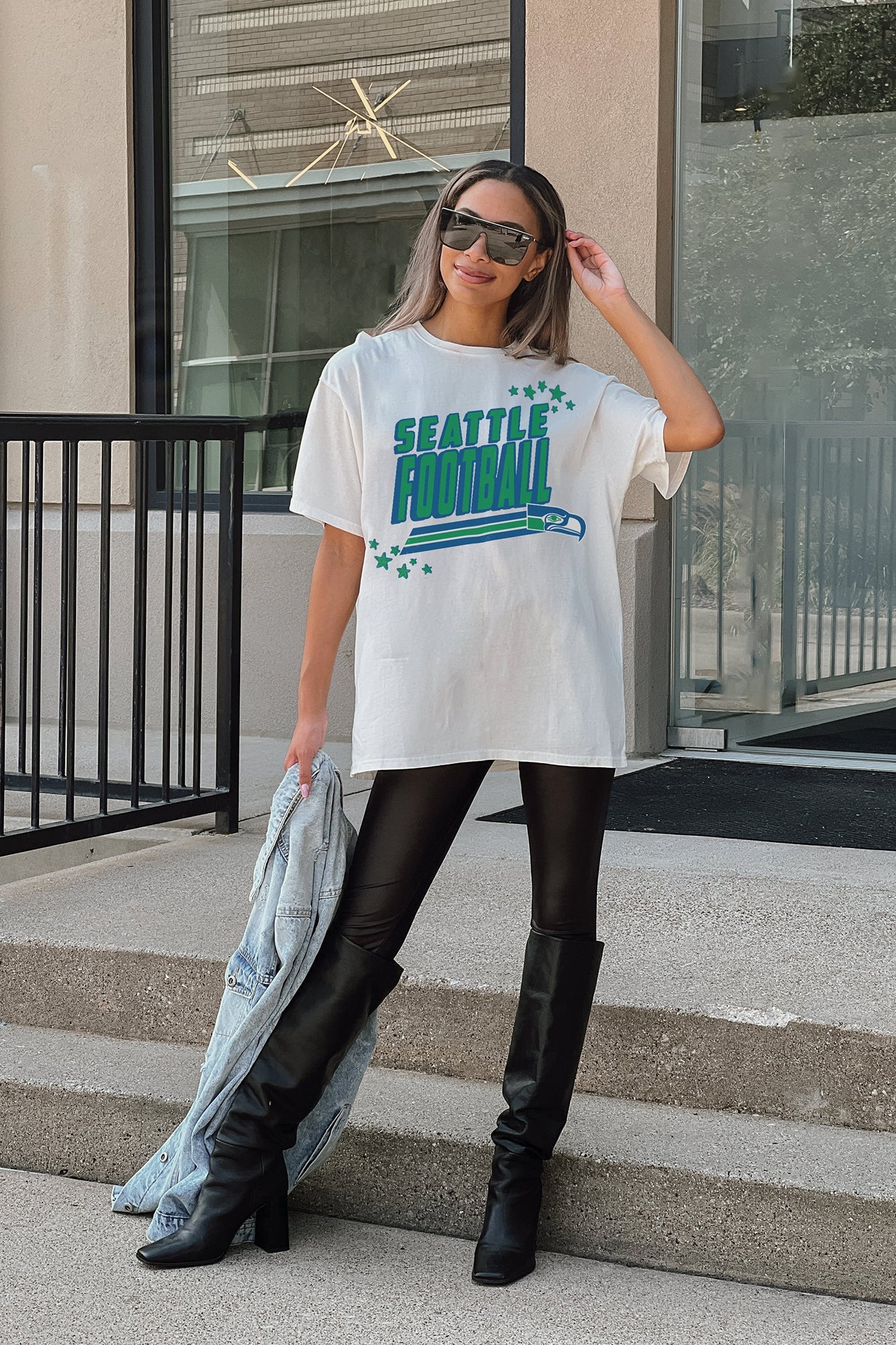 SEATTLE SEAHAWKS GOOD CALL OVERSIZED CREWNECK TEE