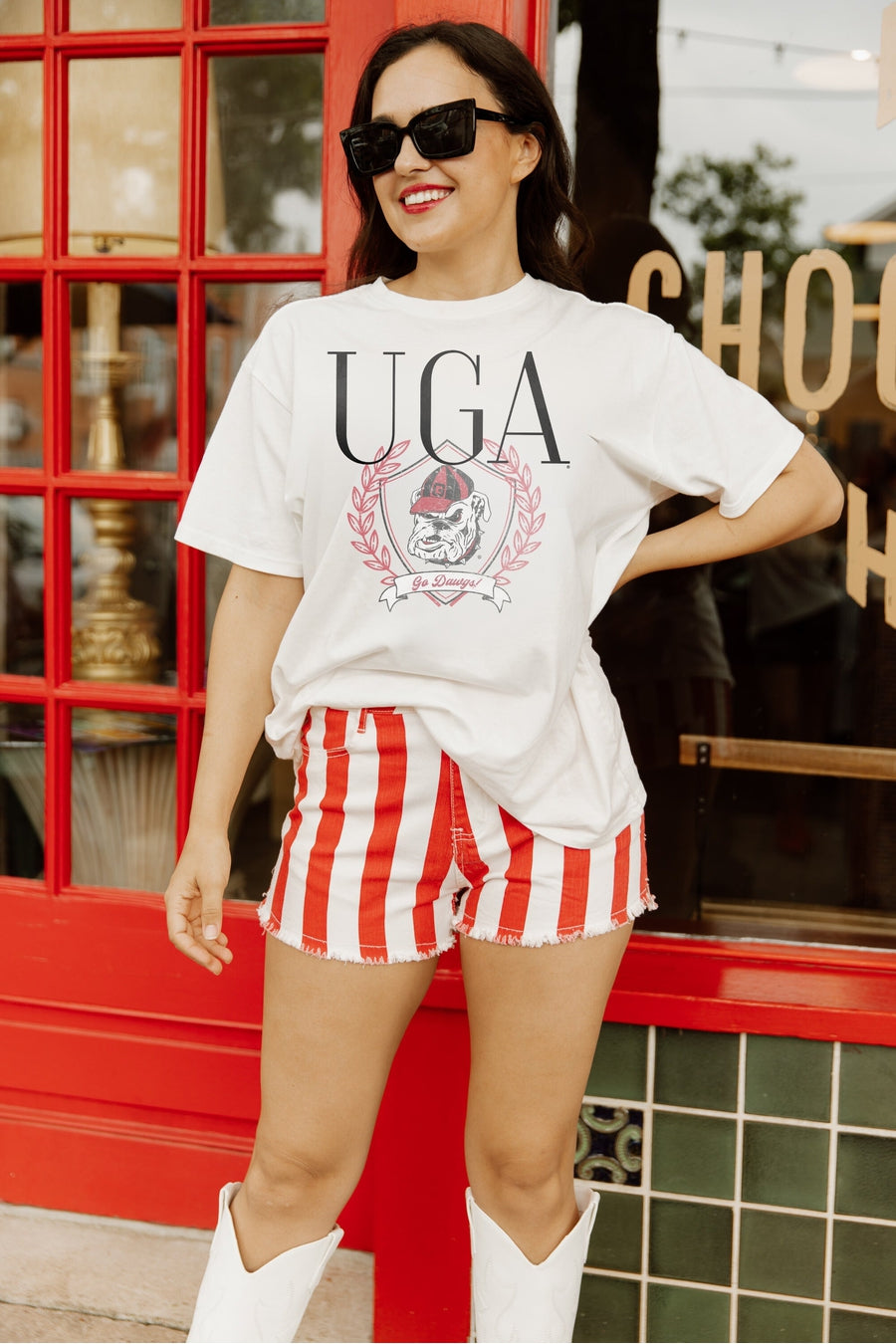 GEORGIA BULLDOGS ABOVE THE REST OVERSIZED CREWNECK TEE