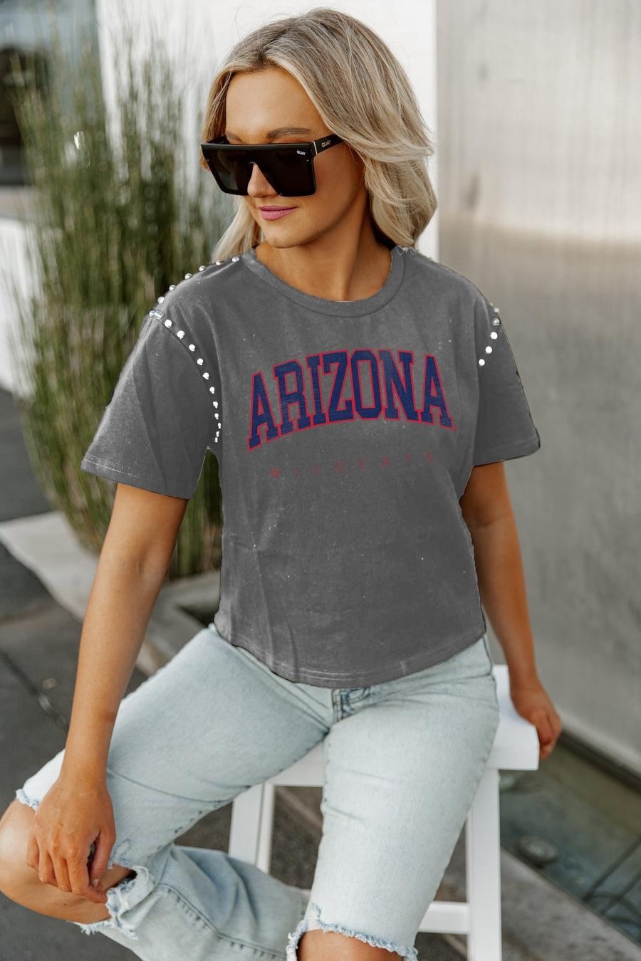 ARIZONA WILDCATS AFTER PARTY STUDDED SHORT SLEEVE MODERATELY CROPPED TEE