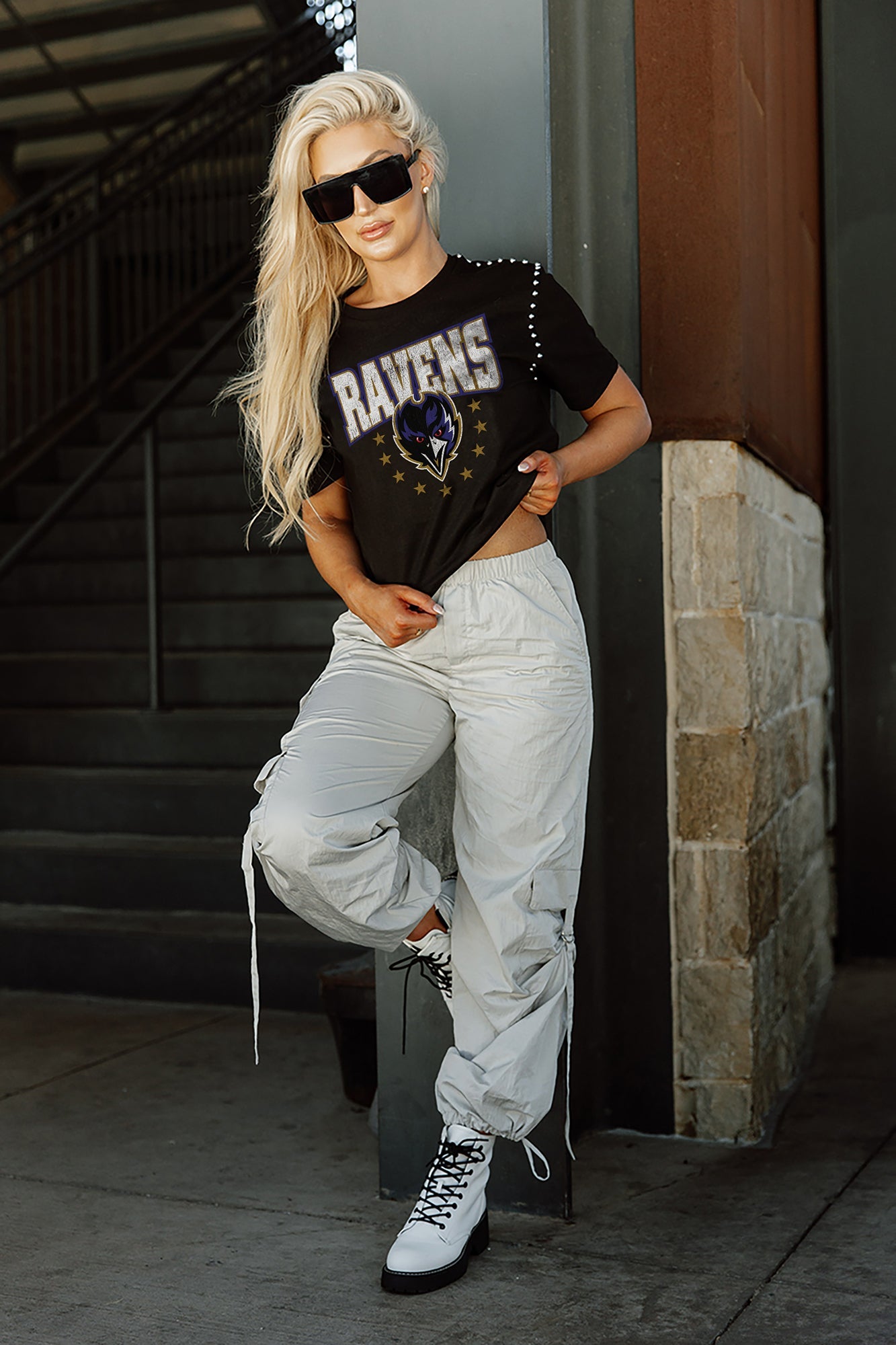 GC x NFL Baltimore Ravens Gladiator Studded Sleeve Detail Moderate Length Short Sleeve Cropped Tee S / Black