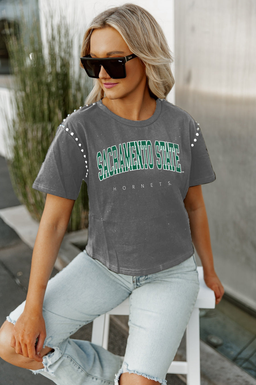 SACRAMENTO STATE HORNETS AFTER PARTY STUDDED SHORT SLEEVE MODERATELY CROPPED TEE