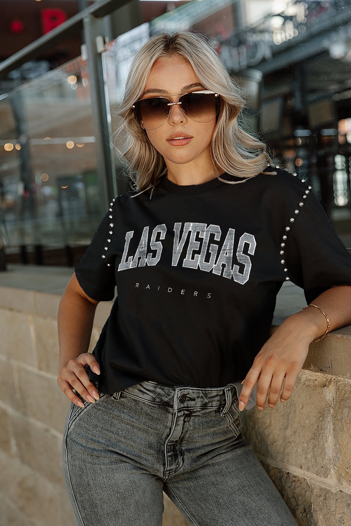 Product Detail  LAS VEGAS RAIDERS SEQUIN SHORT SLEEVE CROPPED TEE - Black  - S