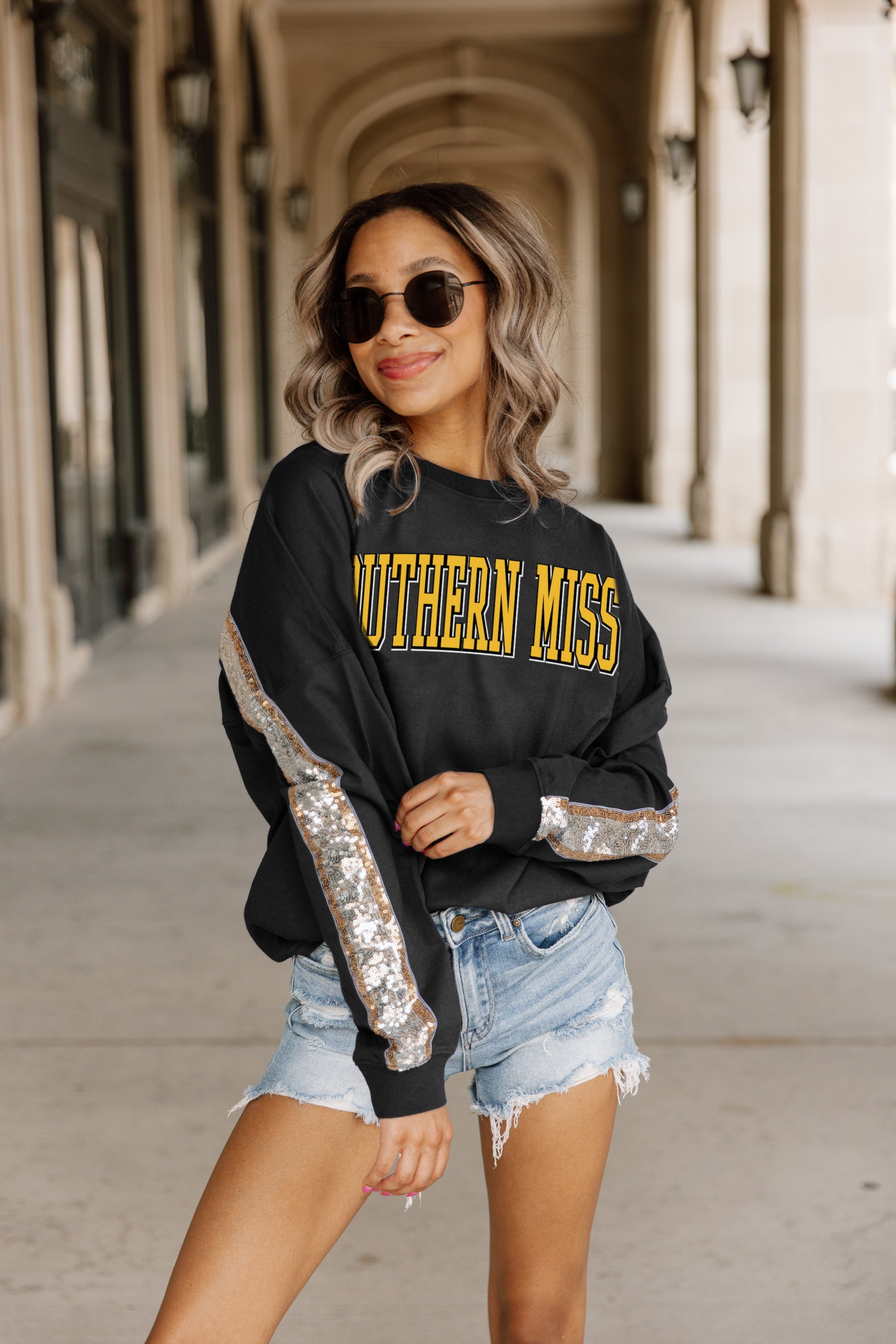 SOUTHERN MISS GOLDEN EAGLES GUESS WHO'S BACK SEQUIN YOKE PULLOVER