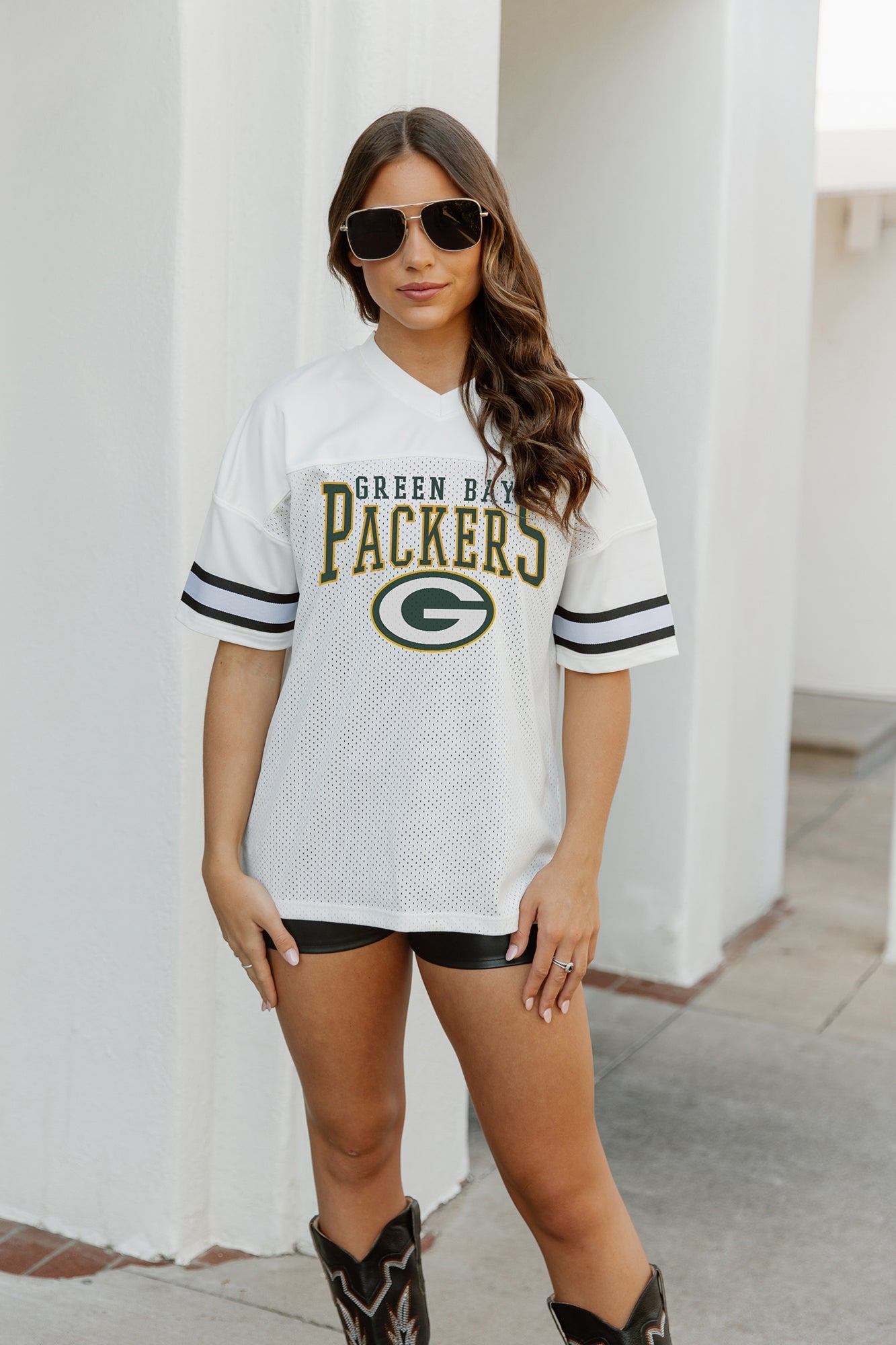 GREEN BAY PACKERS TOP RECRUIT SPORTY V-NECK OVERSIZED SIDE SLIT SHORT SLEEVE TOP