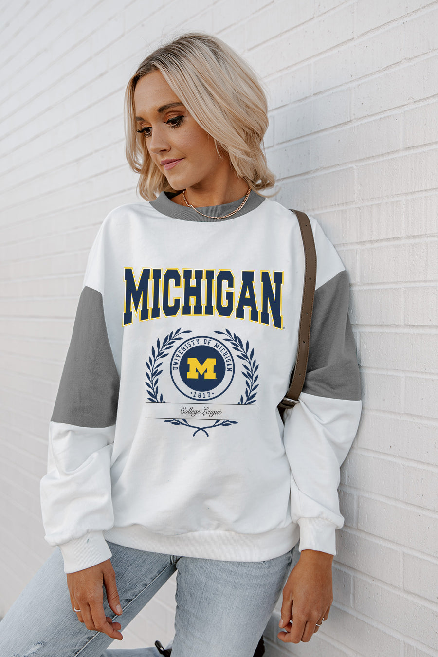 Vintage 1990’s University of Michigan Wolverines Football Faded Crewneck newest Sweater