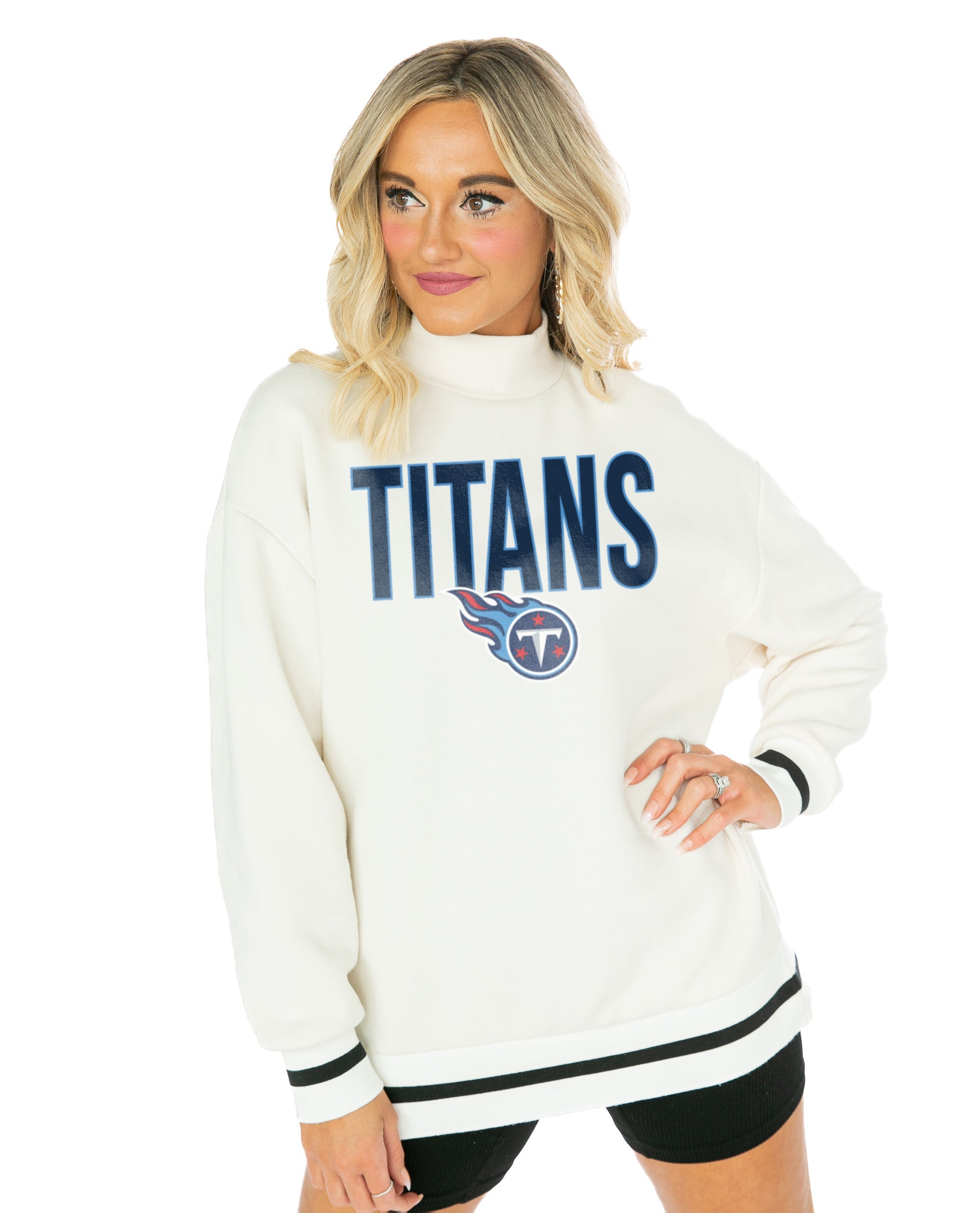 TENNESSEE TITANS GAMEDAY GLITZ LONG SLEEVE TEE WITH SEQUIN TRIM