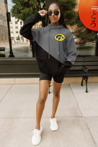 IOWA HAWKEYES MATCHMAKER ADULT DIAGONAL BLOCK HOODED FLEECE PULLOVER