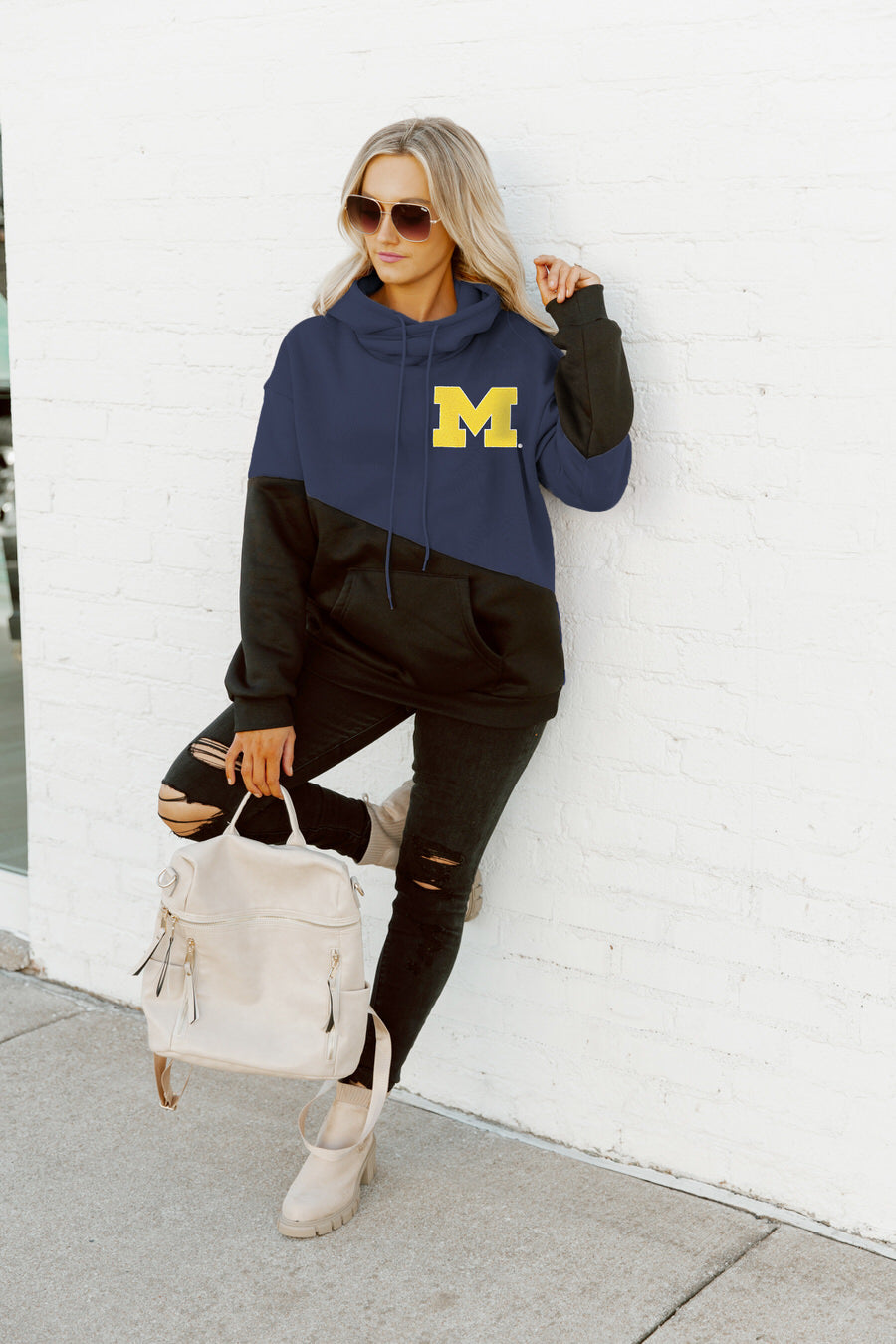 MICHIGAN WOLVERINES MATCHMAKER ADULT DIAGONAL BLOCK HOODED FLEECE PULLOVER