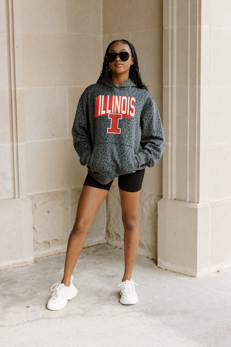 ILLINOIS FIGHTING ILLINI RUNNING WILD ADULT CLASSIC HOODED PULLOVER