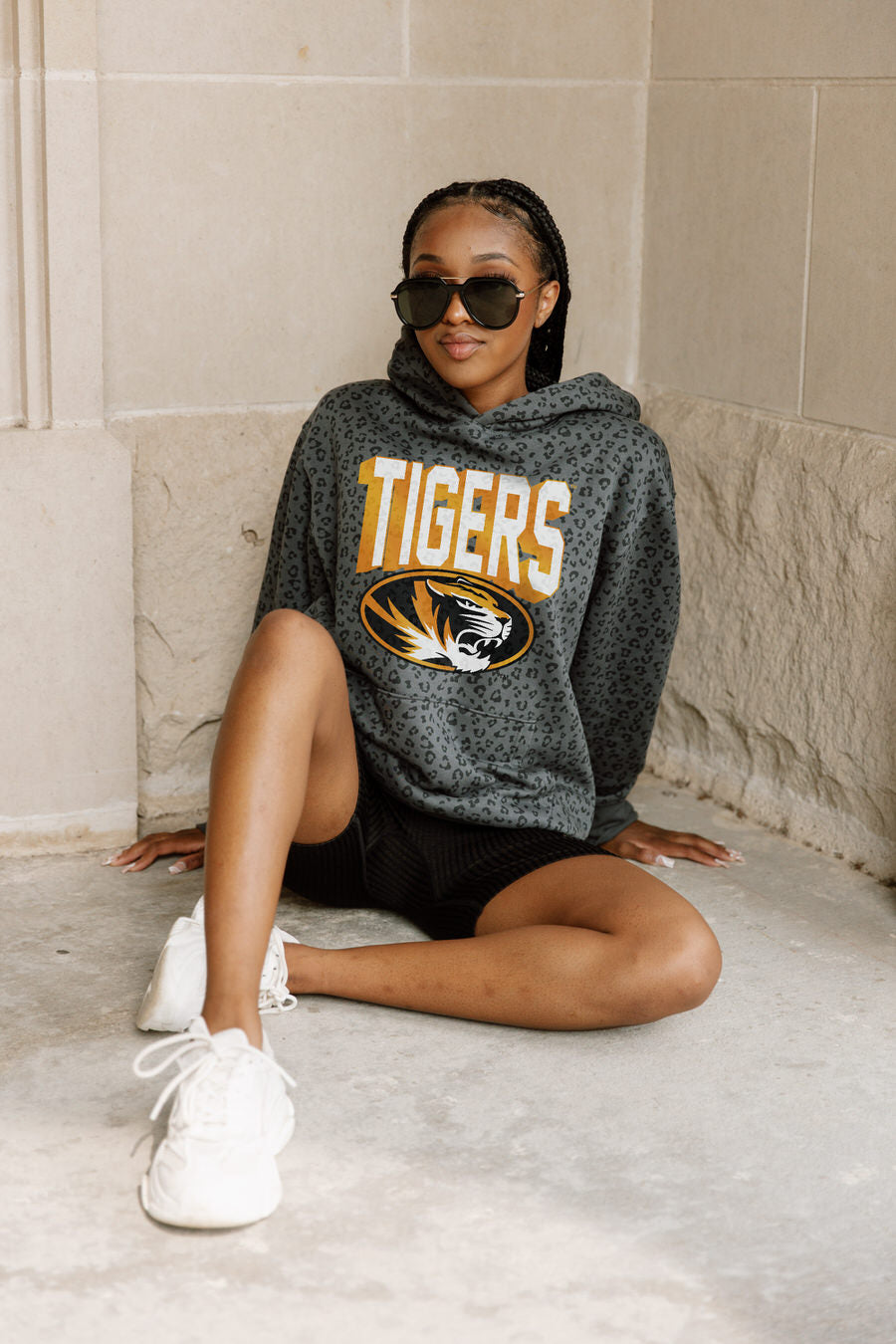 MISSOURI TIGERS RUNNING WILD ADULT CLASSIC HOODED PULLOVER