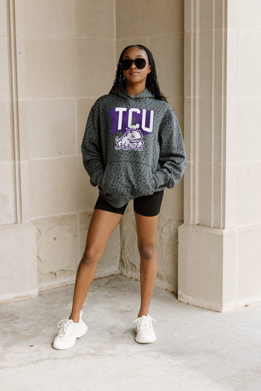 TCU HORNED FROGS RUNNING WILD ADULT CLASSIC HOODED PULLOVER