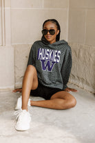 WASHINGTON HUSKIES RUNNING WILD ADULT CLASSIC HOODED PULLOVER