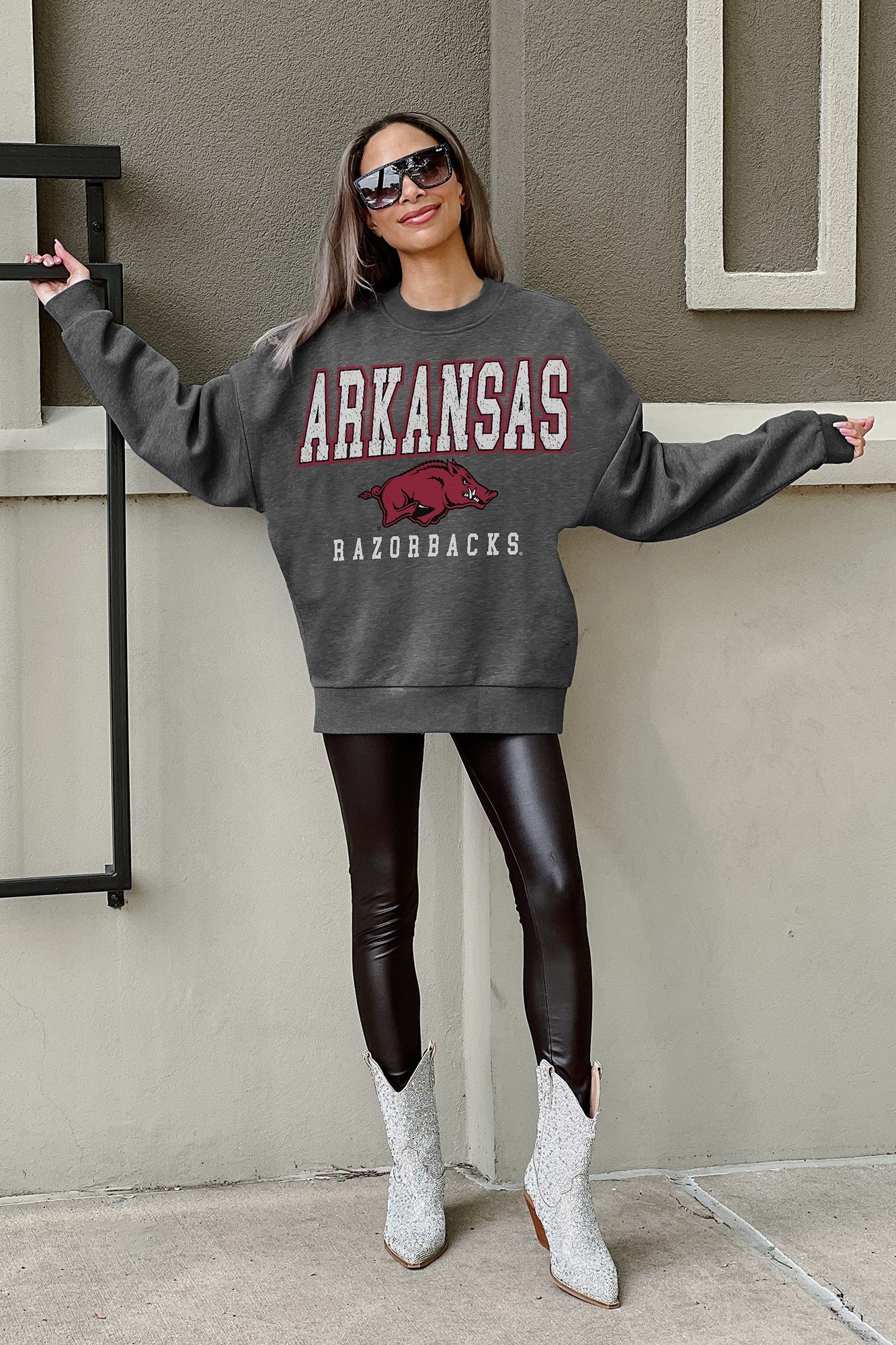 ARKANSAS RAZORBACKS EASY STREET PREMIUM FLEECE DROP SHOULDER CREWNECK PULLOVER