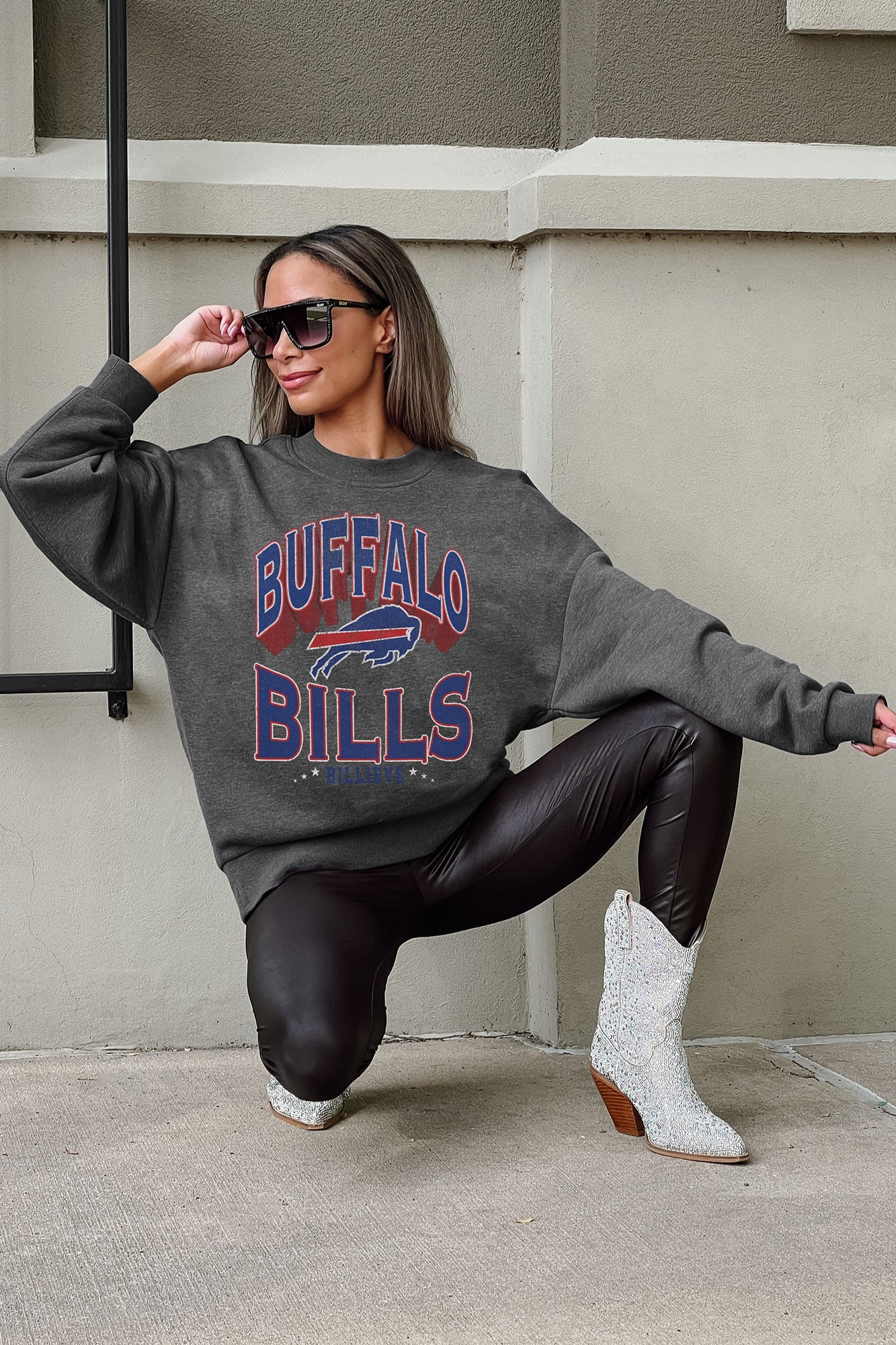 BUFFALO BILLS LONG WEEKEND PREMIUM FLEECE DROP SHOULDER CREWNECK PULLOVER