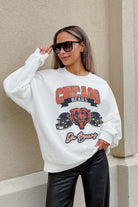 CHICAGO BEARS PASSING TIME PREMIUM FLEECE DROP SHOULDER CREWNECK PULLOVER