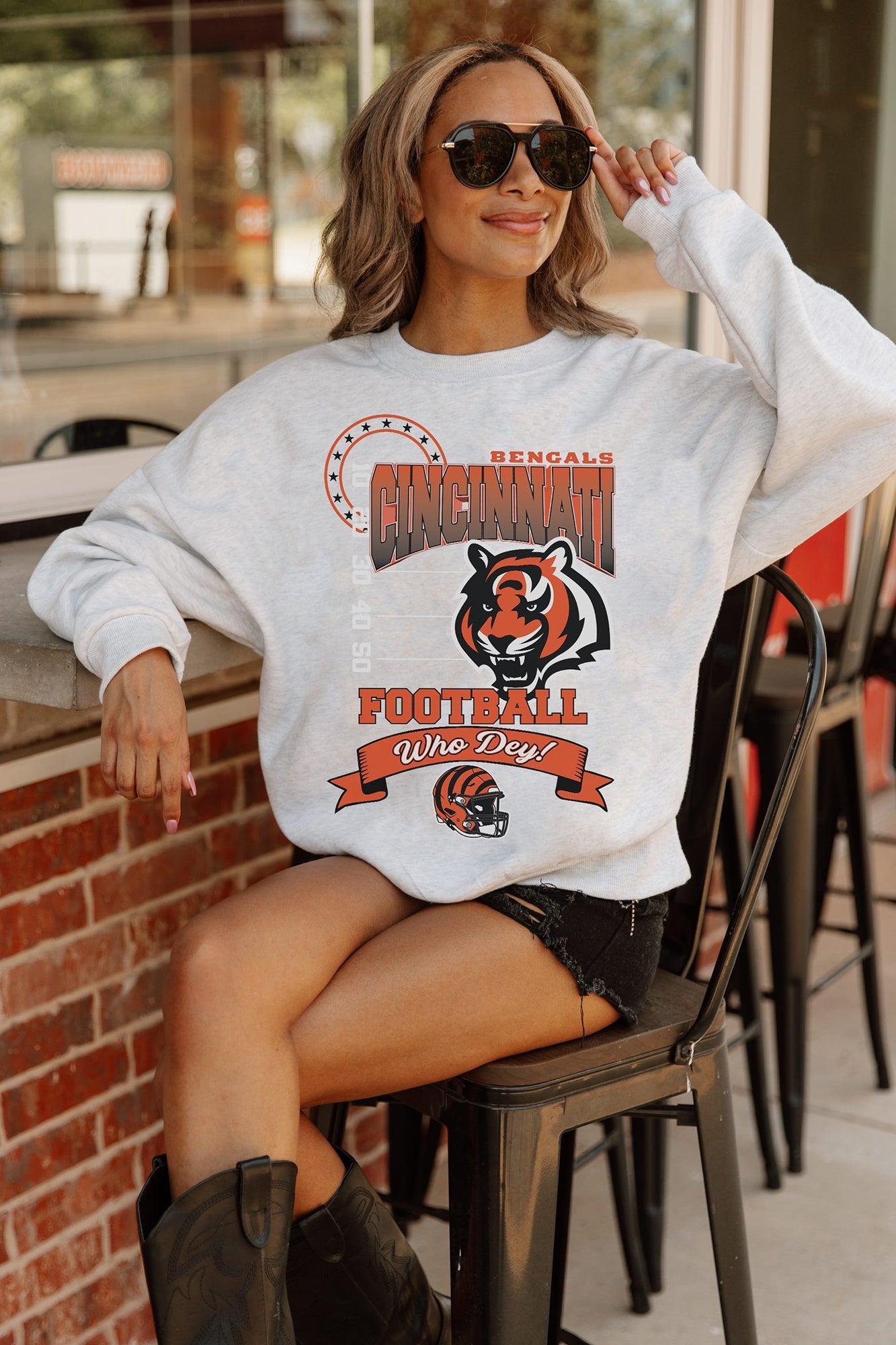 CINCINNATI BENGALS RUN THE SHOW PREMIUM FLEECE DROP SHOULDER CREWNECK PULLOVER