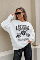 LAS VEGAS RAIDERS PASSING TIME PREMIUM FLEECE DROP SHOULDER CREWNECK PULLOVER