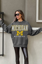 MICHIGAN WOLVERINES EASY STREET PREMIUM FLEECE DROP SHOULDER CREWNECK PULLOVER