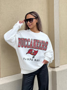 TAMPA BAY BUCCANEERS SUNDAY DRIVES PREMIUM FLEECE DROP SHOULDER CREWNECK PULLOVER