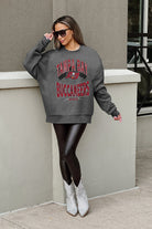 TAMPA BAY BUCCANEERS LONG WEEKEND PREMIUM FLEECE DROP SHOULDER CREWNECK PULLOVER