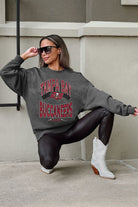 TAMPA BAY BUCCANEERS LONG WEEKEND PREMIUM FLEECE DROP SHOULDER CREWNECK PULLOVER